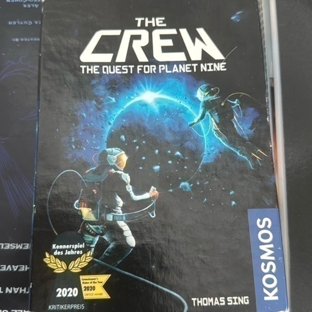 The crew-the quest for planet nine game, a team work game